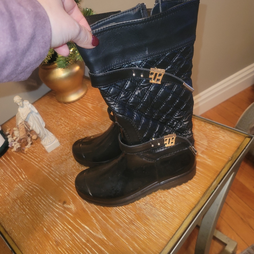 Winter snow/ rain boots- size 5